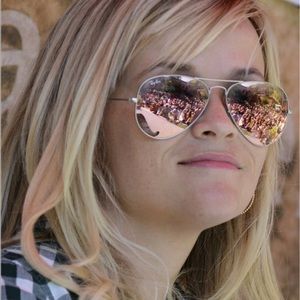 pink mirrored aviators